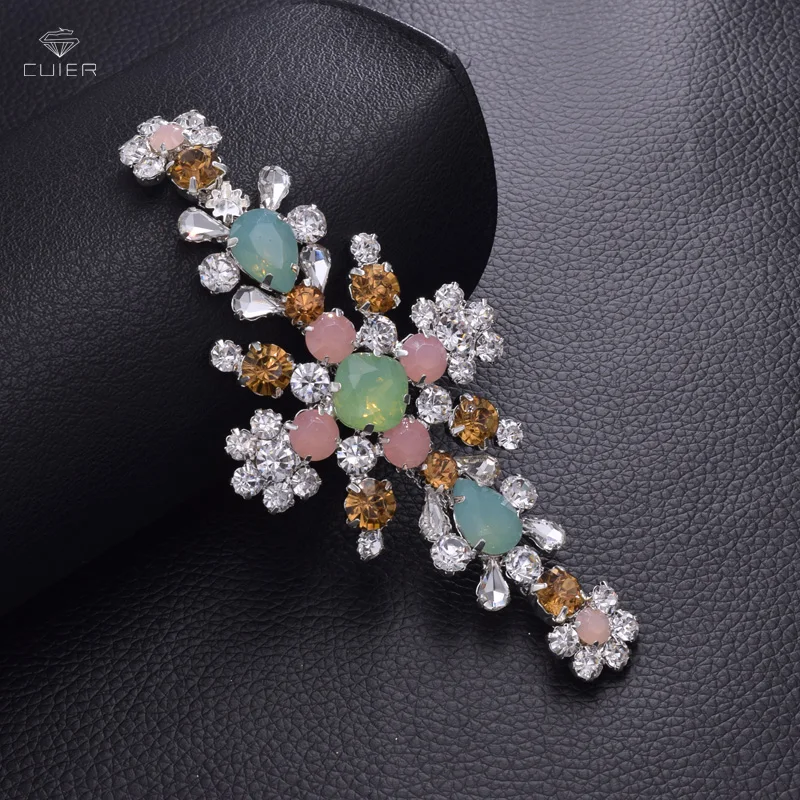 Wholesale 30pc/lot Sew on Opal pink Rhinestone Patches Appliques Handmade for Bridal belt sash Accessory Silver plated HD-1072
Wholesale 30pc/lot Sew on Opal pink Rhinestone Patches Appliques Handmade for Bridal belt sash Accessory Silver plated HD-1072