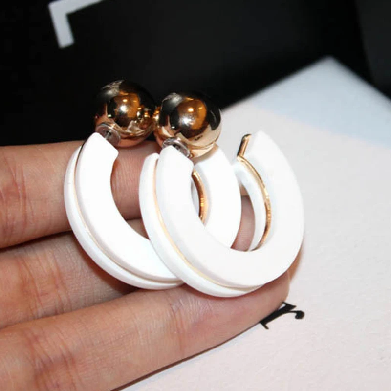 Korean fashion exaggerated long ball temperament Big CC stud Earrings dual-purpose brincos de festa pierce earrings
Korean fashion exaggerated long ball temperament Big CC stud Earrings dual-purpose brincos de festa pierce earrings
