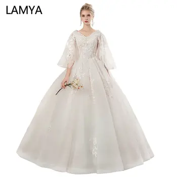 LAMYA 2019 New Lace Three Quarter Lantern Sleeve Wedding Dresses Simple Plus Size Bridal Gowns V Neck Elegant Vestidos De Noiva
LAMYA 2019 New Lace Three Quarter Lantern Sleeve Wedding Dresses Simple Plus Size Bridal Gowns V Neck Elegant Vestidos De Noiva