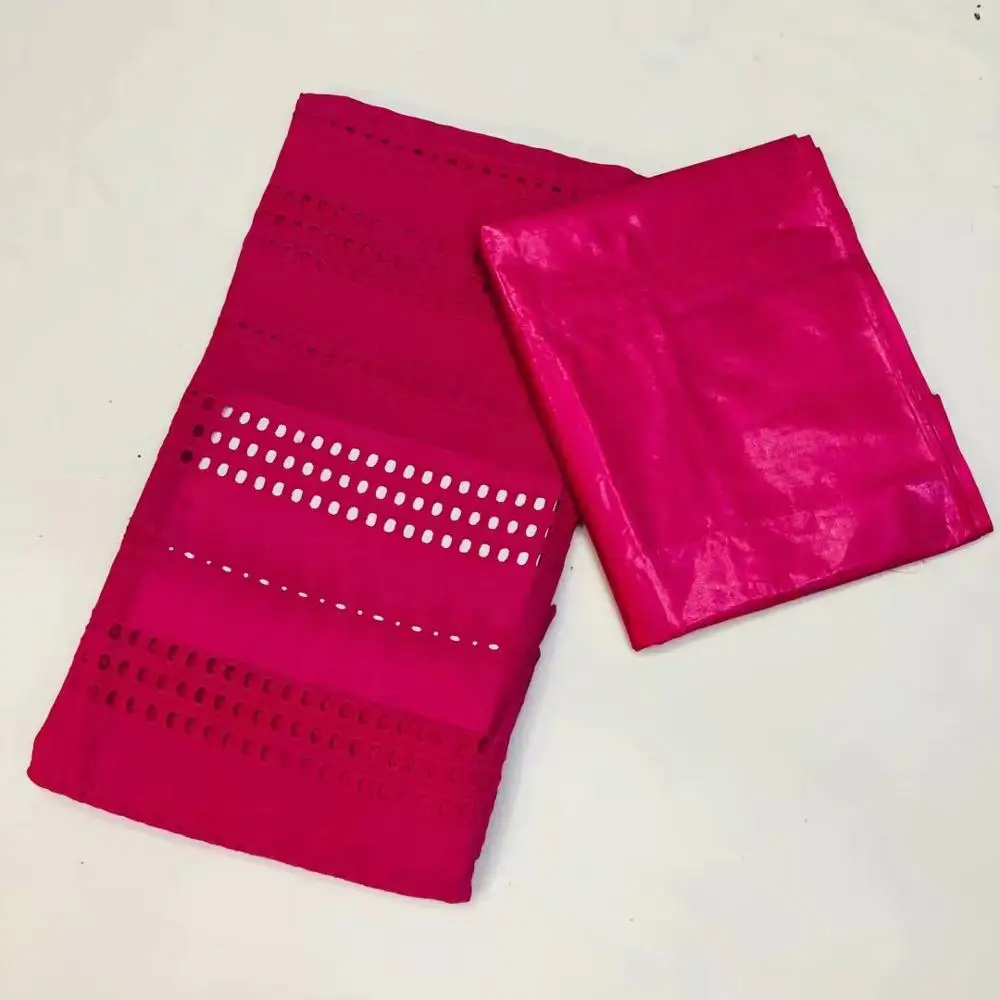 Swiss voile lace in Switzerland high quality 2.5+2.5 Bazin Riche Getzner fabric newest Dubai lace African French fabric LSS06
Swiss voile lace in Switzerland high quality 2.5+2.5 Bazin Riche Getzner fabric newest Dubai lace African French fabric LSS06