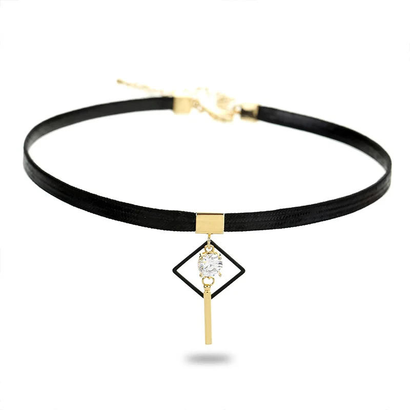 ZIRIS 2017 brand new Choker Necklace hide rope Clavicle chain Short neck chain collarbone chain women fashion accessories
ZIRIS 2017 brand new Choker Necklace hide rope Clavicle chain Short neck chain collarbone chain women fashion accessories