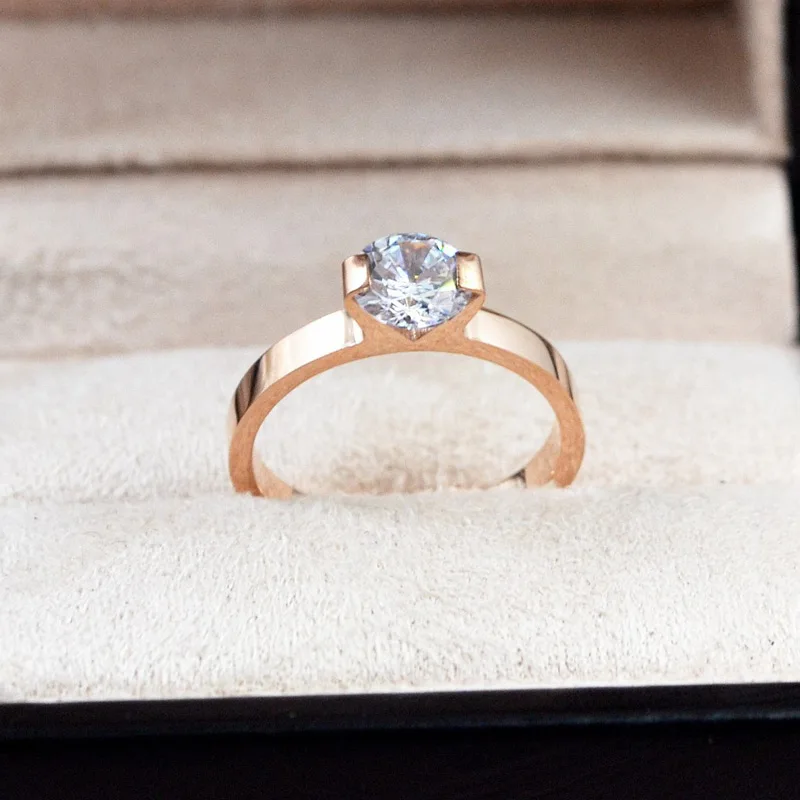 2019 Rose Gold Silver Colors Luxury AAA Zirconia Finger Ring for Woman Man Wedding Jewelry 316L Stainless Steel Never Fade
2019 Rose Gold Silver Colors Luxury AAA Zirconia Finger Ring for Woman Man Wedding Jewelry 316L Stainless Steel Never Fade