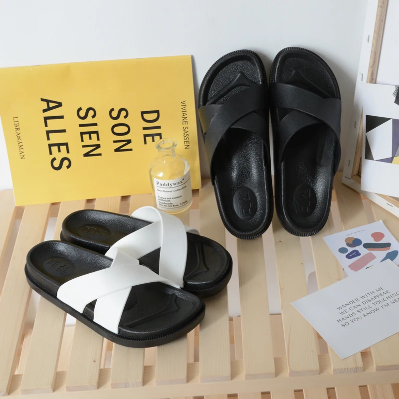 Women Shoes Unisex Summer Slippers Fashion Outdoor Breathable Casual Couple Beach Sandal Flip Flops Shoes Beach Slippers
Women Shoes Unisex Summer Slippers Fashion Outdoor Breathable Casual Couple Beach Sandal Flip Flops Shoes Beach Slippers