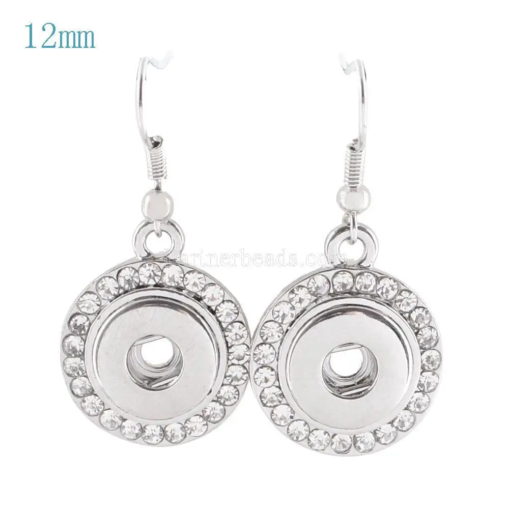2018 New Multiple Styles Exquisite Fashion feather Silver Earrings for Women Jewelry fit 12mm Snaps Buttons Birthday gifts
2018 New Multiple Styles Exquisite Fashion feather Silver Earrings for Women Jewelry fit 12mm Snaps Buttons Birthday gifts