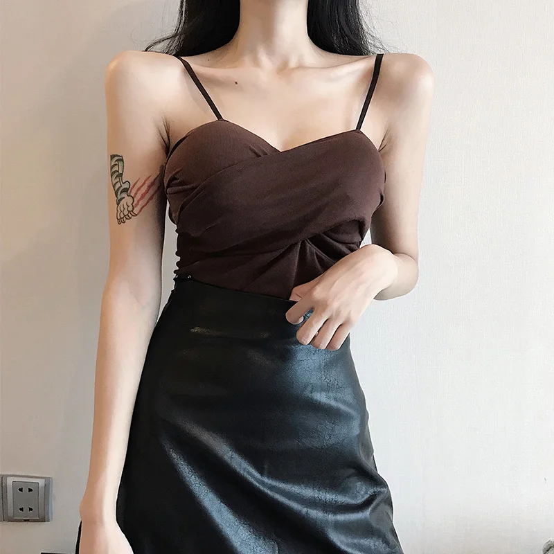 The New Summer Sexy Women Bottoming Vest Sleeveless Solid Color Chest Strap V-Neck Camisole Slim Outer Wear Trend Tank Tops
The New Summer Sexy Women Bottoming Vest Sleeveless Solid Color Chest Strap V-Neck Camisole Slim Outer Wear Trend Tank Tops