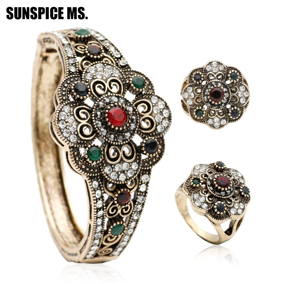 Elegant Women Round Flower Vintage Bangle Ring Sets Antique Gold Color Resin Bracelet Cuff Turkish Arab Wedding Small Retro Ring
Elegant Women Round Flower Vintage Bangle Ring Sets Antique Gold Color Resin Bracelet Cuff Turkish Arab Wedding Small Retro Ring
