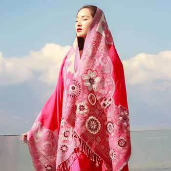 Japanese commuter in India handmade beaded exquisite floral red scarf women Nepal boiled wool shawl for Ladies warm
Japanese commuter in India handmade beaded exquisite floral red scarf women Nepal boiled wool shawl for Ladies warm