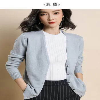 ZEHNGSEA 19 spring and autumn new women's V-neck wool cardigan fashion Slim knit bottoming shirt warm sweater coat large size
ZEHNGSEA 19 spring and autumn new women's V-neck wool cardigan fashion Slim knit bottoming shirt warm sweater coat large size