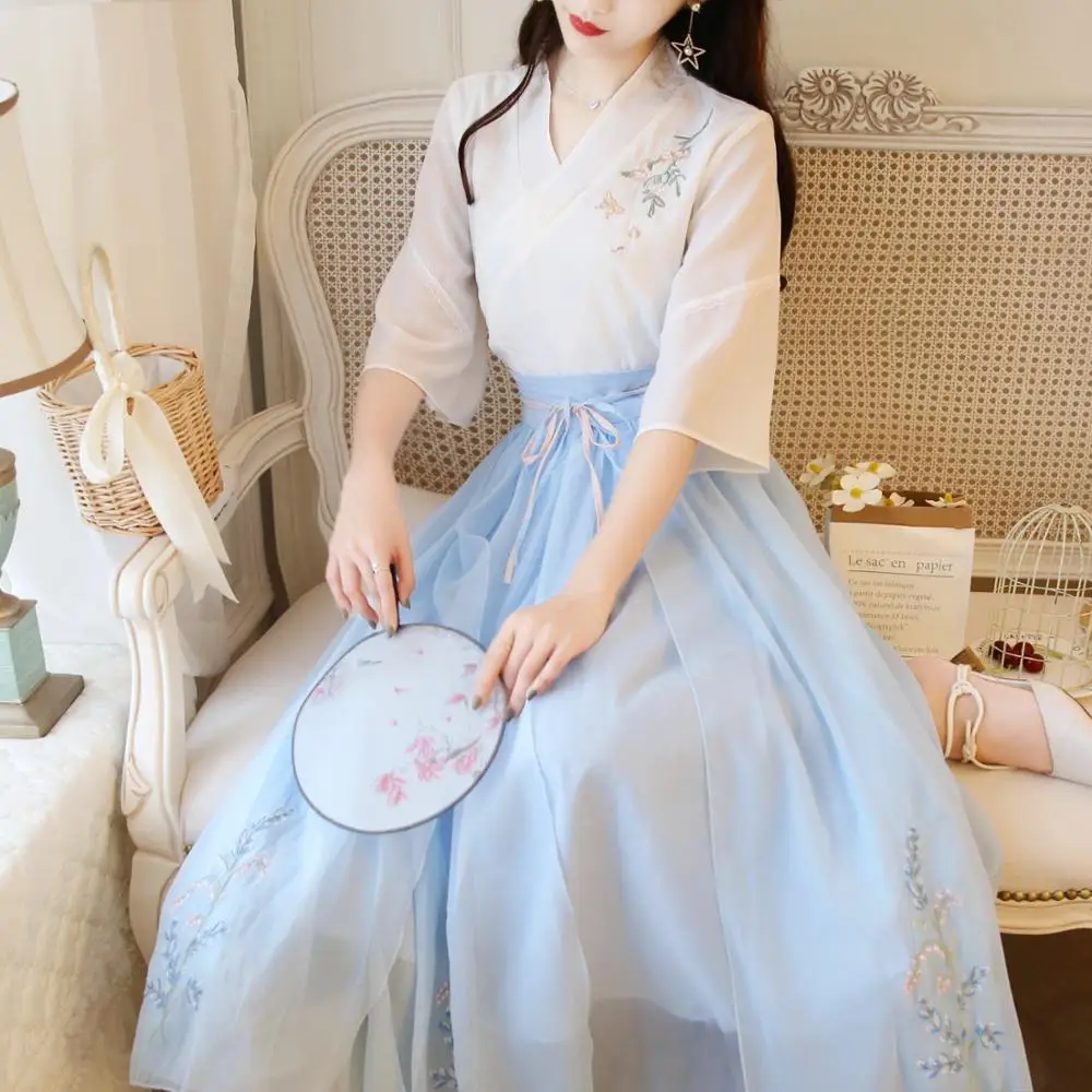 Summer Women Hanfu Vintage Dress Flower Embroidery Chinese Traditional Hanfu Cosplay Costume Folk Ancient Dress Tang Dynesty
Summer Women Hanfu Vintage Dress Flower Embroidery Chinese Traditional Hanfu Cosplay Costume Folk Ancient Dress Tang Dynesty
