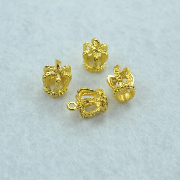 15pcs Gold color crown Charms Necklace Pendant Bracelet Jewelry Making Handmade Crafts diy Supplies 16*12mm 1511
15pcs Gold color crown Charms Necklace Pendant Bracelet Jewelry Making Handmade Crafts diy Supplies 16*12mm 1511