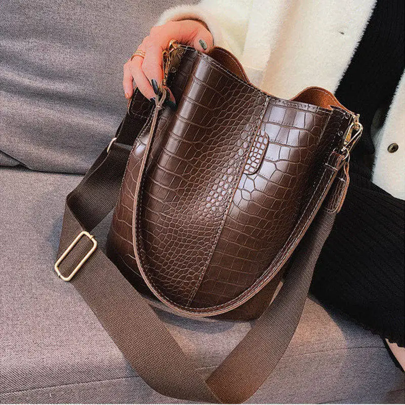 Luxury PU Leather Women's Shoulder Bag Casual Crocodile Pattern Designer Hot Sale Female Handbags Large Capacity Ladies Totes
Luxury PU Leather Women's Shoulder Bag Casual Crocodile Pattern Designer Hot Sale Female Handbags Large Capacity Ladies Totes