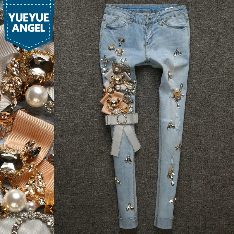 European New Luxury Diamond Rhinestone Jeans Women Ripped Tassel Denim Trousers Light Blue Stretch Pencil Pants Plus Size 25-30
European New Luxury Diamond Rhinestone Jeans Women Ripped Tassel Denim Trousers Light Blue Stretch Pencil Pants Plus Size 25-30