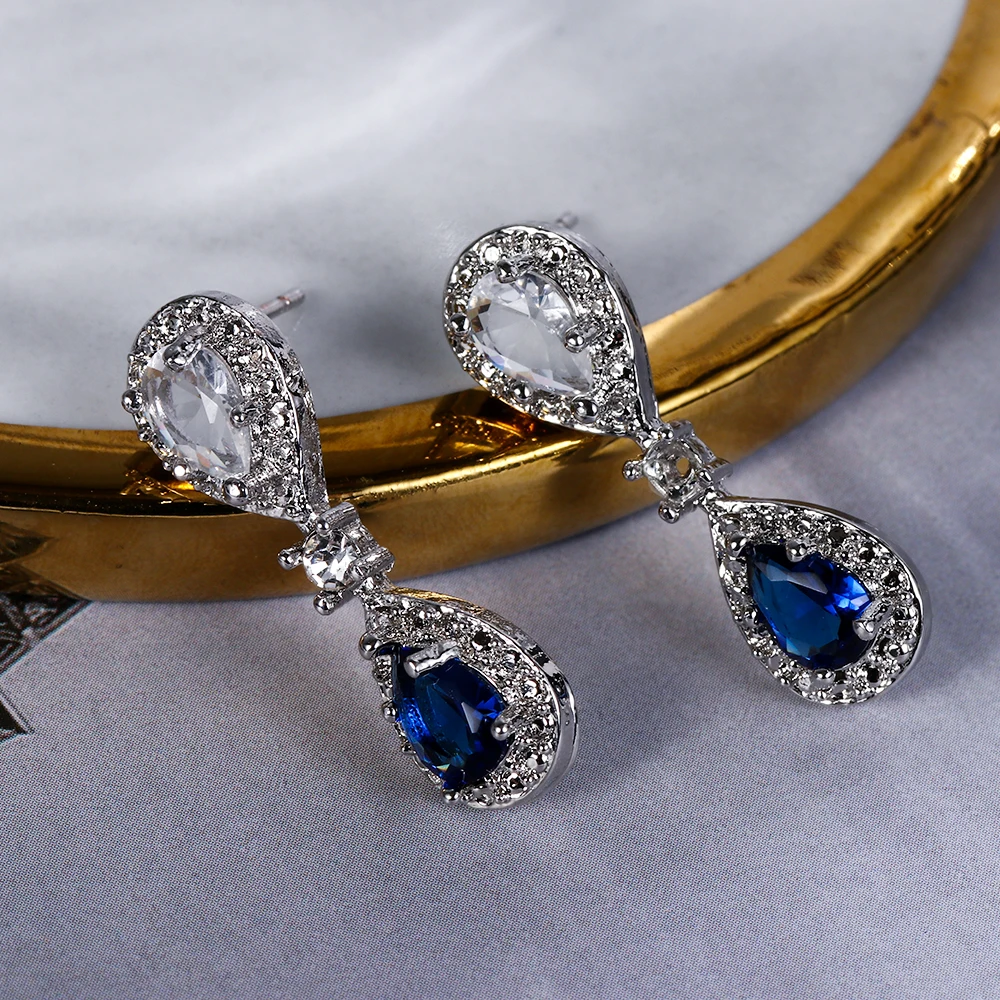 1pair Vintage Women Blue Rhinestone Ear Stud Wedding Engagement Jewelry Drop Dangle Earrings
1pair Vintage Women Blue Rhinestone Ear Stud Wedding Engagement Jewelry Drop Dangle Earrings