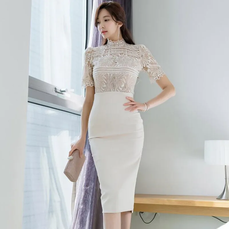 Sexy Ladies Lace Blouse and Long Skirt Sets Women 2019 Summer Flower Crochet Lace Tops and Bodycon Split Pencil Skirts Suits
Sexy Ladies Lace Blouse and Long Skirt Sets Women 2019 Summer Flower Crochet Lace Tops and Bodycon Split Pencil Skirts Suits
