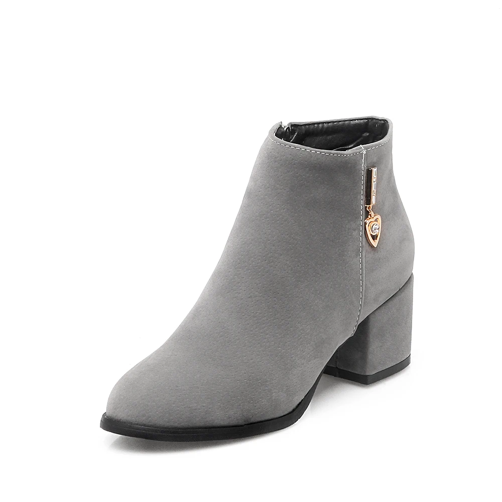 Elegant Women Ankle Boots Fashion Round Toe Square Heels Winter Boots High-quality Black Grey Red Shoes Woman US Size 3.5-13
Elegant Women Ankle Boots Fashion Round Toe Square Heels Winter Boots High-quality Black Grey Red Shoes Woman US Size 3.5-13