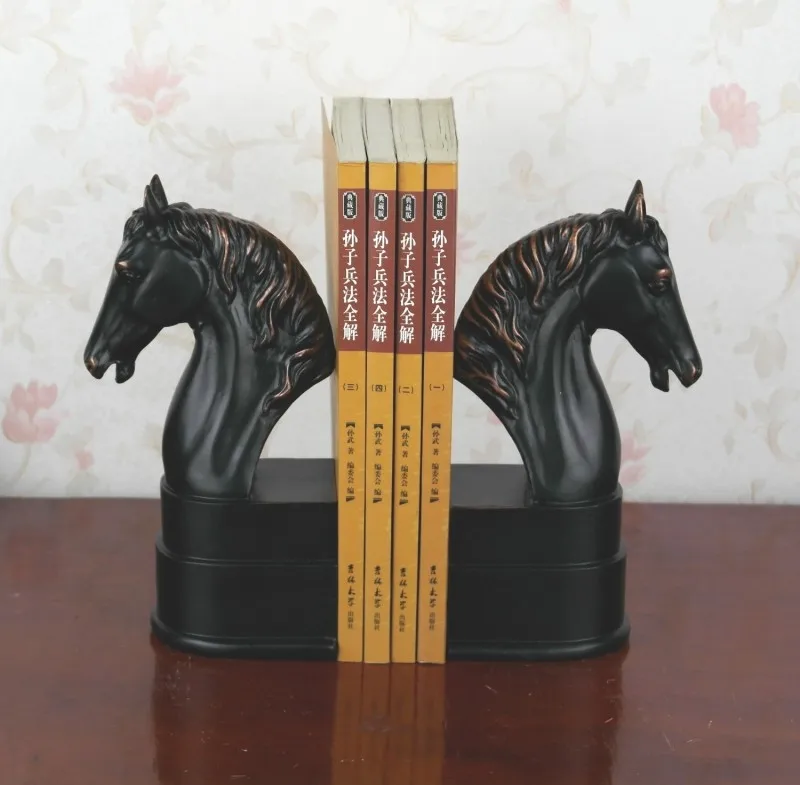 Elegant European Study of High-Grade Office Decorations Resin Crafts Horse Desktop Bookends Best GIFT, Free Shipping
Elegant European Study of High-Grade Office Decorations Resin Crafts Horse Desktop Bookends Best GIFT, Free Shipping
