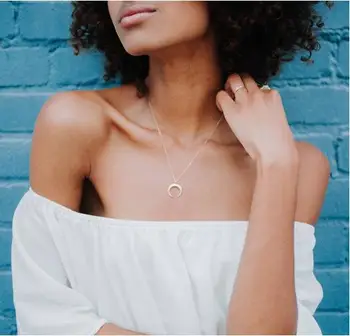 2019 NEW Pendant Necklace Curved Crescent Moon Necklace Women choker Jewelry collana Kolye Bijoux Collares Mujer Collier Femme
2019 NEW Pendant Necklace Curved Crescent Moon Necklace Women choker Jewelry collana Kolye Bijoux Collares Mujer Collier Femme