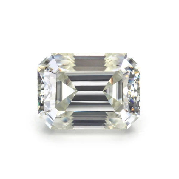 Lab Created White Emerald Cut moissanite stone 6*8mm IJ Color Moissanites Loose Gemstone For Jewelry.
Lab Created White Emerald Cut moissanite stone 6*8mm IJ Color Moissanites Loose Gemstone For Jewelry.