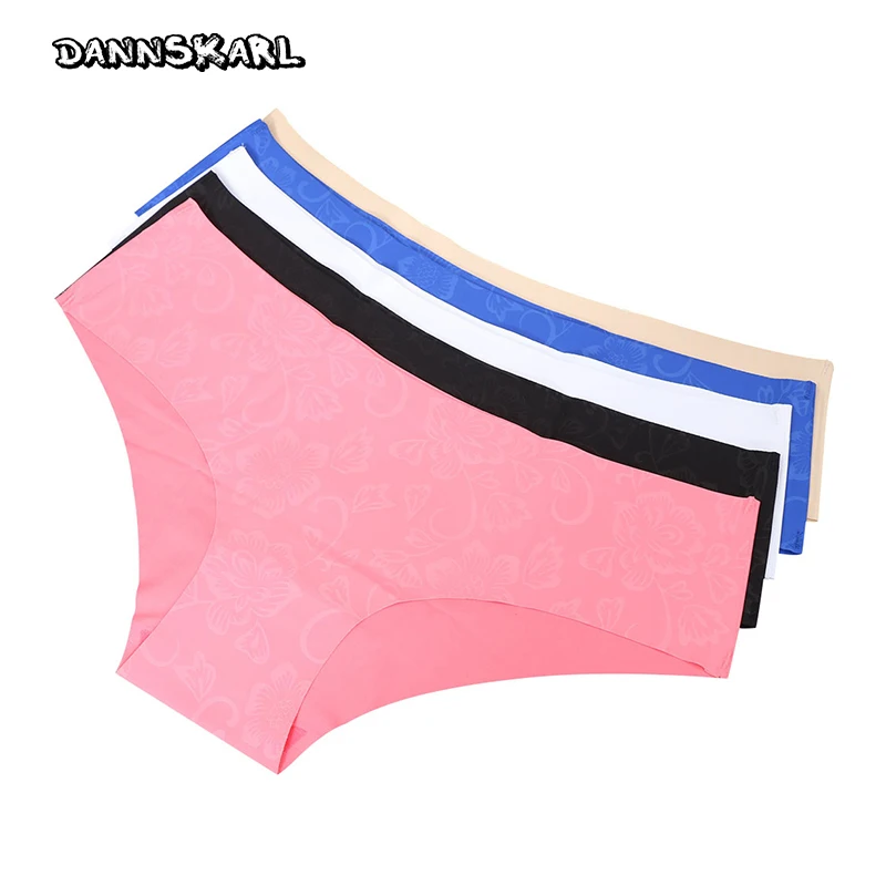 2018 New Design Women's Panties Ice Silk Cool And Intimates Seamless Underwear and refreshing feeling Briefs
2018 New Design Women's Panties Ice Silk Cool And Intimates Seamless Underwear and refreshing feeling Briefs