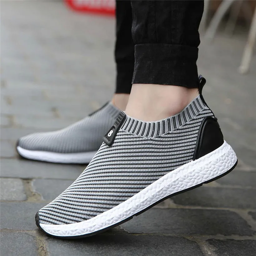 Men Running Shoes 2018 Non-Slip Soft Mesh Man Sneakers Skid-Proof Outdoor Sport Shoes Zapatillas Hombre Deportiva 0910
Men Running Shoes 2018 Non-Slip Soft Mesh Man Sneakers Skid-Proof Outdoor Sport Shoes Zapatillas Hombre Deportiva 0910