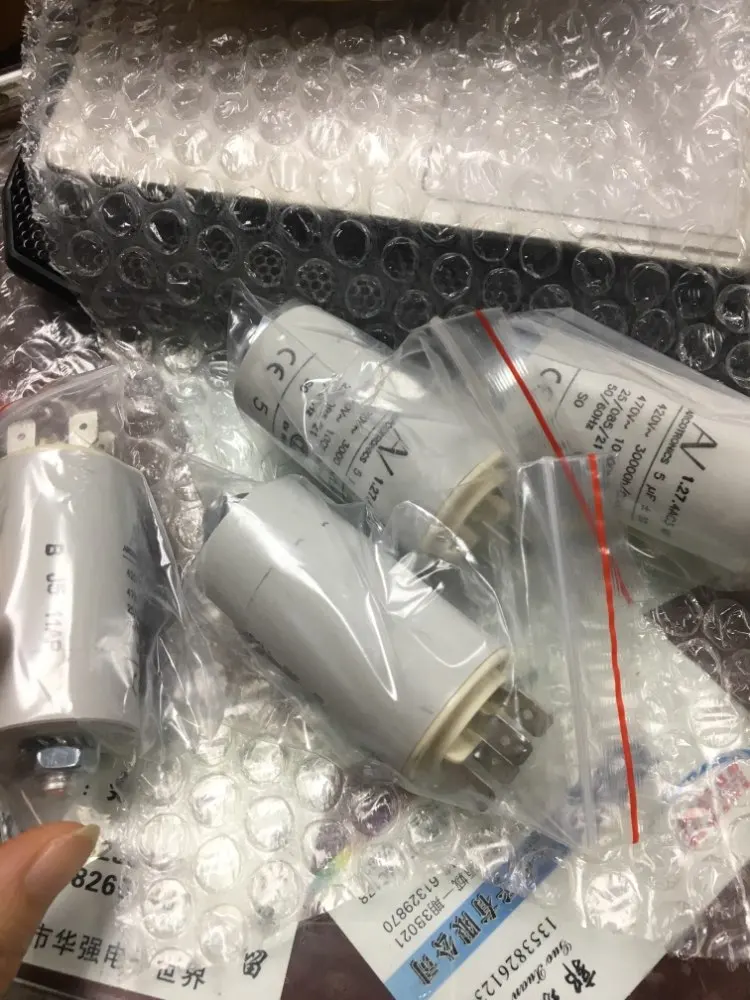 1PCS Free Shipping AV ARCOTRONICS 1.27.6CC2 MKP 5UF 470V Inlet start capacitance Tape terminal line
1PCS Free Shipping AV ARCOTRONICS 1.27.6CC2 MKP 5UF 470V Inlet start capacitance Tape terminal line