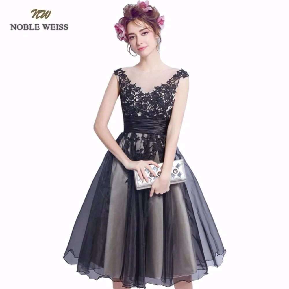 NOBLE WEISS Short Prom Dresses 2019 Appliques Vestido De Formatura Knee-Length Back A-Line Party Dress Custom Size
NOBLE WEISS Short Prom Dresses 2019 Appliques Vestido De Formatura Knee-Length Back A-Line Party Dress Custom Size