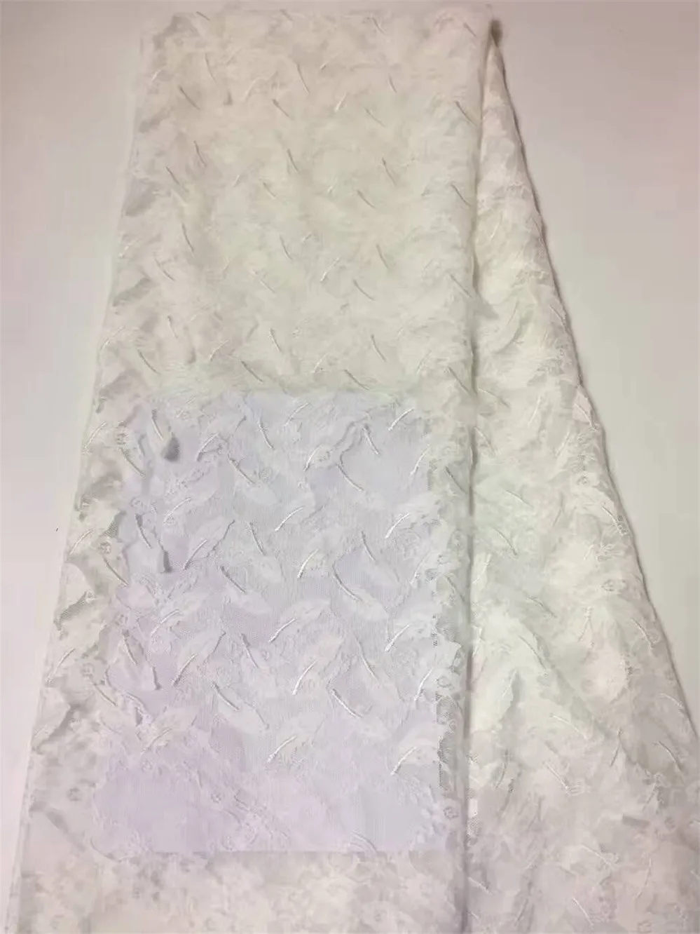 Latest french lace white color 3D flower embroidered tulle lace fabric beautiful flower design high quality net lace
Latest french lace white color 3D flower embroidered tulle lace fabric beautiful flower design high quality net lace