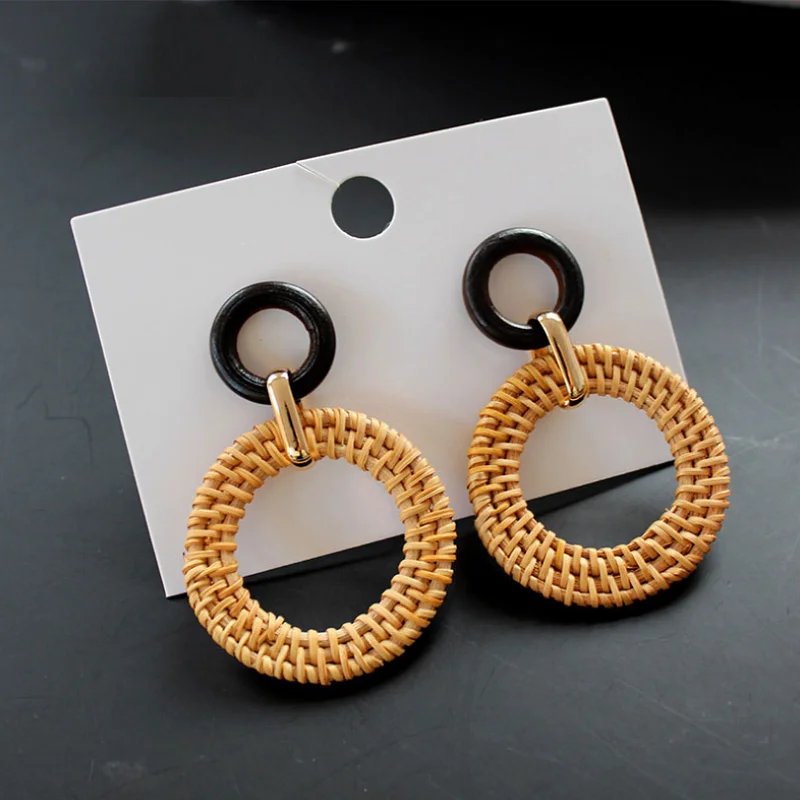 Weave Earrings Pendiente Indian Jewelry European Beauty Fashion Light Luxury Straw Wood Round Exaggerated Wholesale Drop Earring
Weave Earrings Pendiente Indian Jewelry European Beauty Fashion Light Luxury Straw Wood Round Exaggerated Wholesale Drop Earring