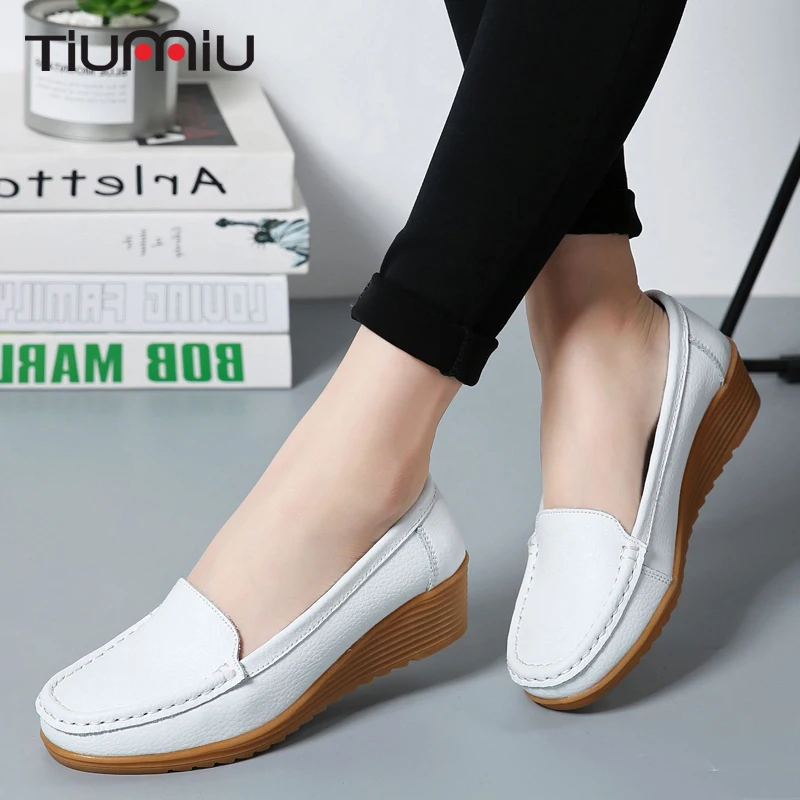 2018 Summer Soft Hospital Medical Shoes Nurse Doctors Non-slip Sandals Pregnant Woman Shoes Breathable Surgery Elderly Mom Shoes
2018 Summer Soft Hospital Medical Shoes Nurse Doctors Non-slip Sandals Pregnant Woman Shoes Breathable Surgery Elderly Mom Shoes