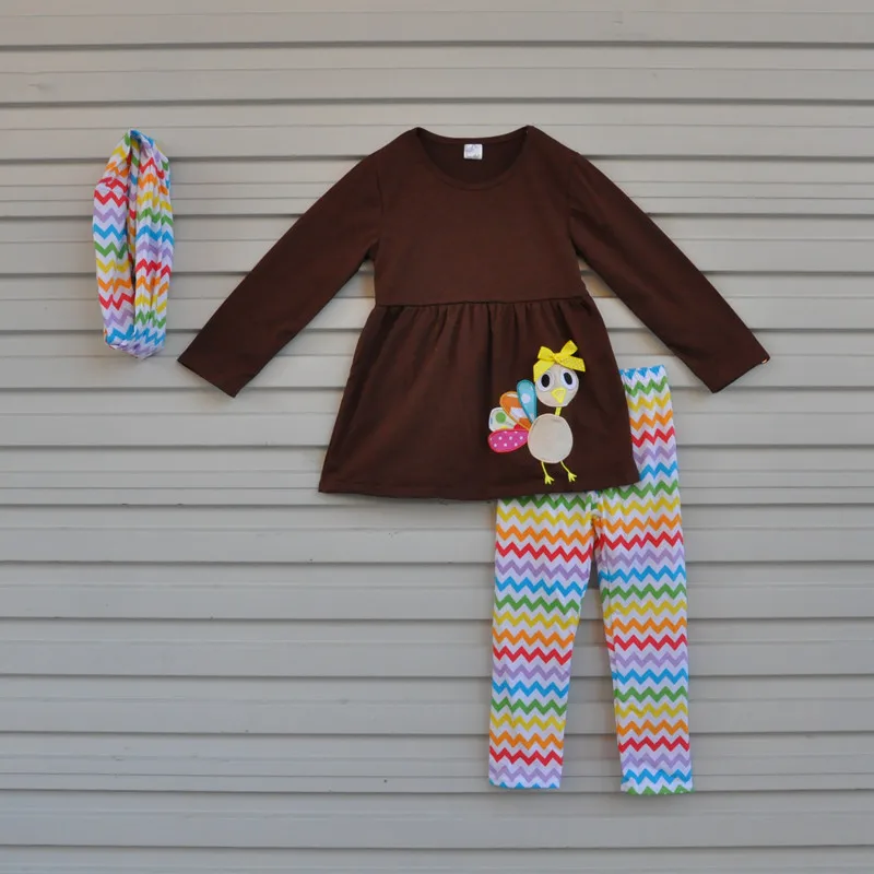 Factory Selling Baby Girl Clothes 3Pcs Set Cartoon turkey Decorated Wavy Striped Pants Ruffled Boutique Outfits With Scarf T001
Factory Selling Baby Girl Clothes 3Pcs Set Cartoon turkey Decorated Wavy Striped Pants Ruffled Boutique Outfits With Scarf T001