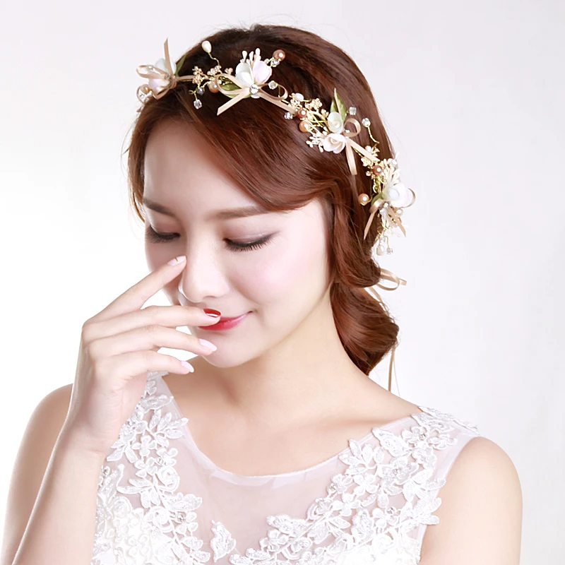 Fashion Bride hairband bowknot flowers wreath Woman Girl Headdress By Hand Bridal Wedding Dress Accessories
Fashion Bride hairband bowknot flowers wreath Woman Girl Headdress By Hand Bridal Wedding Dress Accessories
