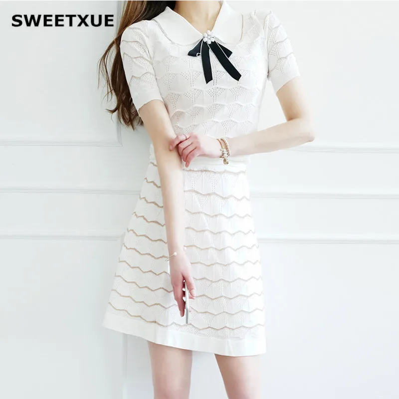 SWEETXUE Women Gold Wave Striped Knitted Tops Skirt 2 Piece Set Short Sleeve Three-Dimensional Bow Decoration Fashion Woman Suit
SWEETXUE Women Gold Wave Striped Knitted Tops Skirt 2 Piece Set Short Sleeve Three-Dimensional Bow Decoration Fashion Woman Suit