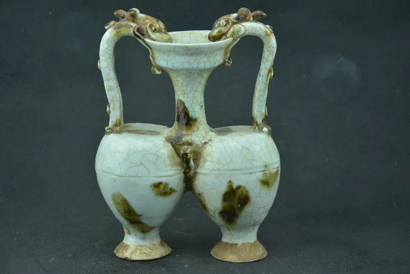 Antique Old Chinese SongDynasty porcelain vase,HuTian Kiln,Dragon brother,Home Decoration,handmade crafts/Collection
Antique Old Chinese SongDynasty porcelain vase,HuTian Kiln,Dragon brother,Home Decoration,handmade crafts/Collection