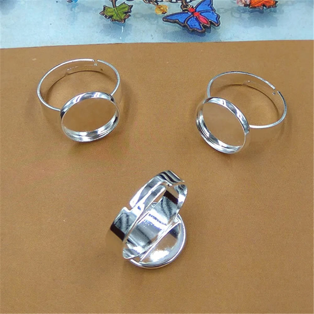 10pcs Classic Silver Plated Copper Material Adjustable Simple Ring Settings Base,Fit 12mm Glass Cabochons;Ring Bezels
10pcs Classic Silver Plated Copper Material Adjustable Simple Ring Settings Base,Fit 12mm Glass Cabochons;Ring Bezels