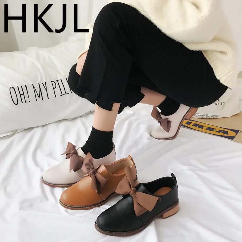 HKJLK Shallow mouth bow single shoes female 2019 spring new Korean version of the wild flat women's shoes tide A787
HKJLK Shallow mouth bow single shoes female 2019 spring new Korean version of the wild flat women's shoes tide A787