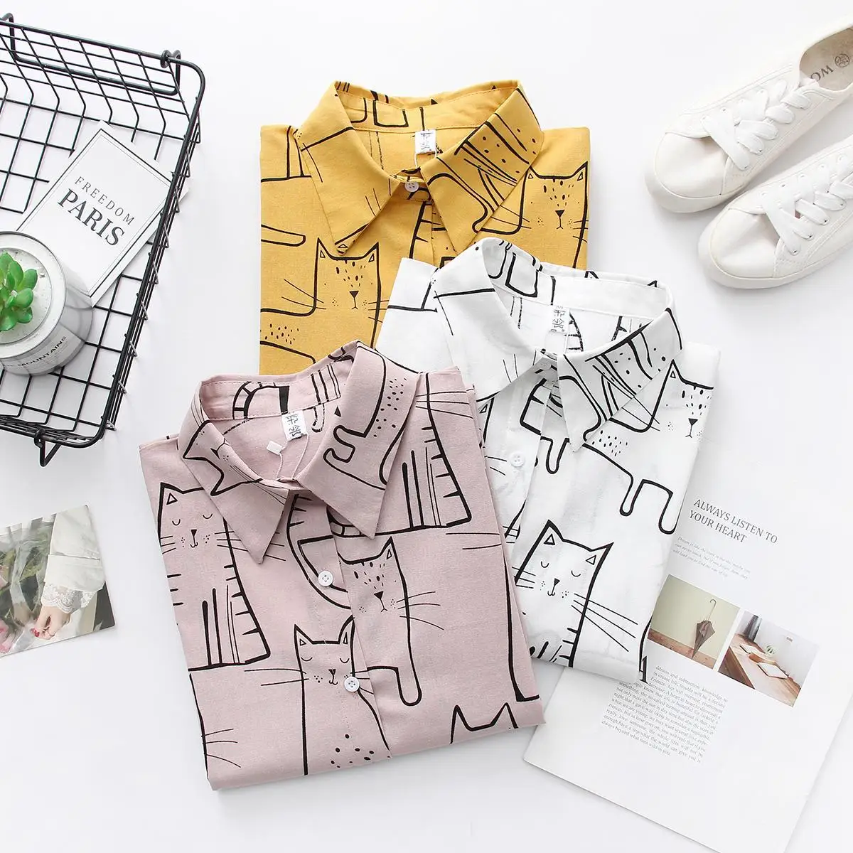 Women Fashion Turn Down Collar Long Sleeve Shirt Blouse Shirt Cute Cat Print Loose Casual Blosues Tops Ladies Blusa
Women Fashion Turn Down Collar Long Sleeve Shirt Blouse Shirt Cute Cat Print Loose Casual Blosues Tops Ladies Blusa