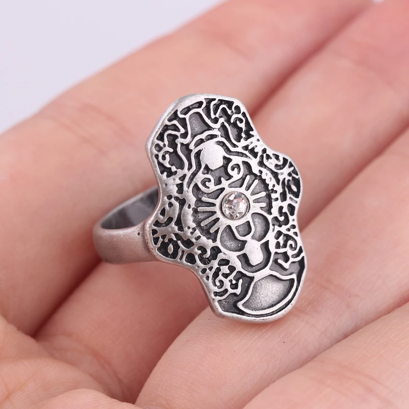 Gothic Ring Dark Souls 3 Metal Rings Cosplay Ring Accessories Woman Bague Femme High Quality Vintage Jewelry Anel Masculino
Gothic Ring Dark Souls 3 Metal Rings Cosplay Ring Accessories Woman Bague Femme High Quality Vintage Jewelry Anel Masculino