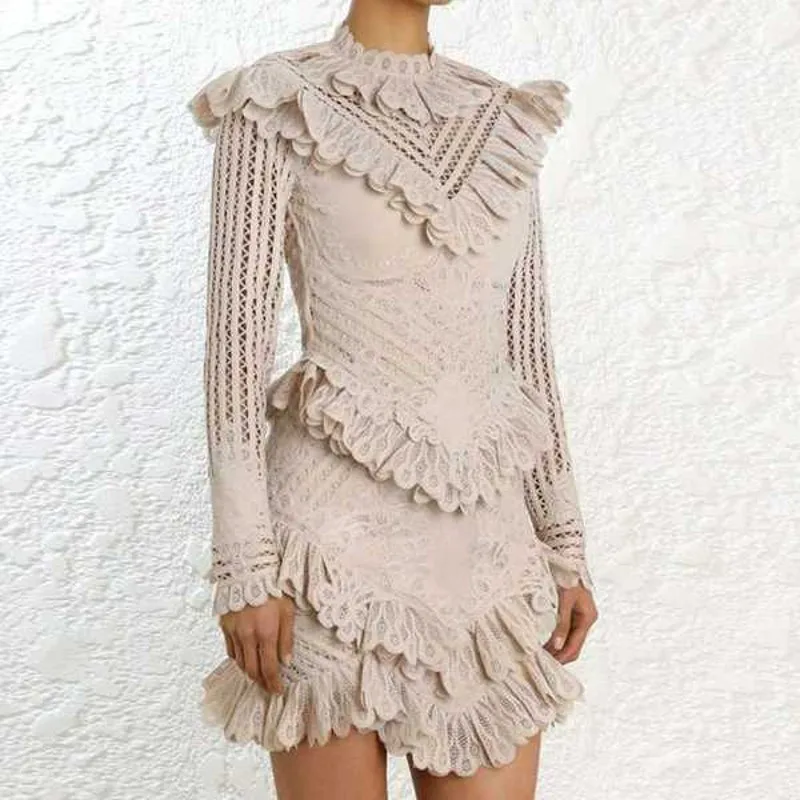 2019 Runway Vintage Summer Self Portrait Women Mesh cake dress Lace Mini Retro lace embroidered stitching slim Dresses vestidos
2019 Runway Vintage Summer Self Portrait Women Mesh cake dress Lace Mini Retro lace embroidered stitching slim Dresses vestidos