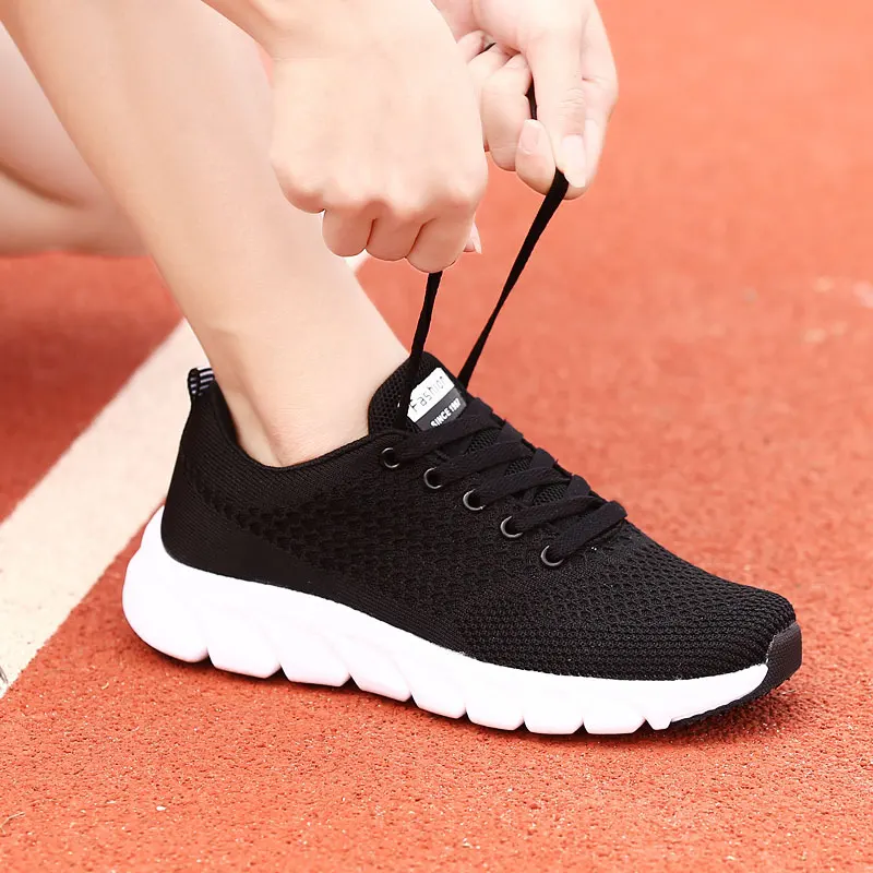 2019 woman shoes summer autumn Breathable mesh Women Running Shoes Platform Sneakers Outdoor Women flats Walking Shoes
2019 woman shoes summer autumn Breathable mesh Women Running Shoes Platform Sneakers Outdoor Women flats Walking Shoes