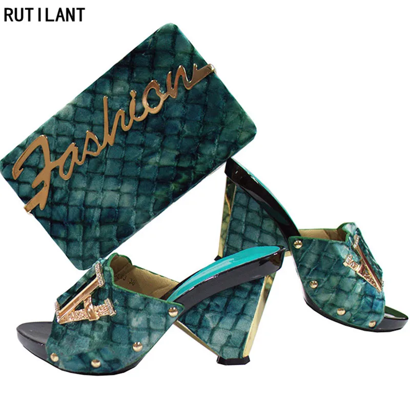 Sales In Women Matching Shoes and Bag Set Italian Shoes and Bags To Match Shoes with Bag Set for Women Decorated with Appliques
Sales In Women Matching Shoes and Bag Set Italian Shoes and Bags To Match Shoes with Bag Set for Women Decorated with Appliques