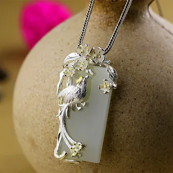 White collocation of original rock hollow out 925 silver peacock pendant necklace charm female style
White collocation of original rock hollow out 925 silver peacock pendant necklace charm female style