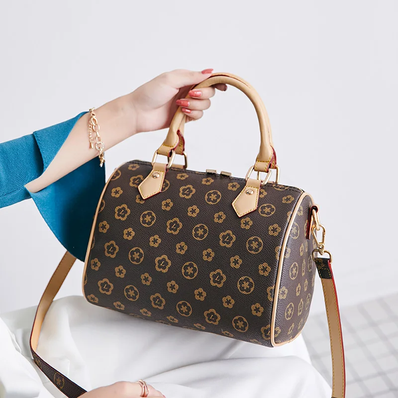 Fashion Wild Luxury Women Pillow Handbag Soft Leather Women's Top-Handle Bag Tote Shoulder Bags Large Capacity Boston Hot Sale
Fashion Wild Luxury Women Pillow Handbag Soft Leather Women's Top-Handle Bag Tote Shoulder Bags Large Capacity Boston Hot Sale