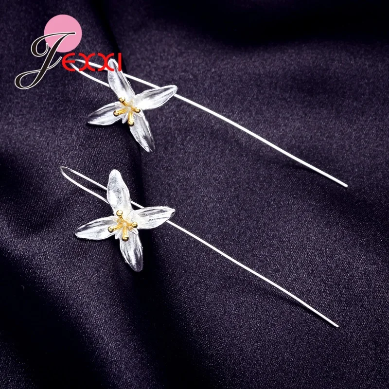 Beautiful Elegant Cute Flower Shaped Earrings For Women Girlfriend 925 Sterling Silver Jewelry High Quality.
Beautiful Elegant Cute Flower Shaped Earrings For Women Girlfriend 925 Sterling Silver Jewelry High Quality.