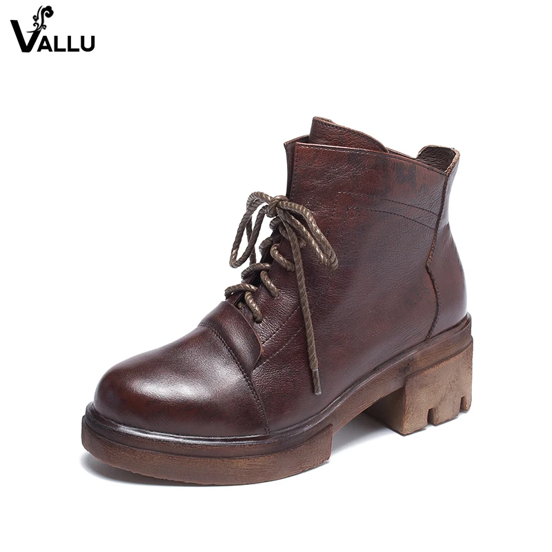 Vintage Fretwork Belt Design Women Booties Lady Block Heel Ankle Boots Natural Leather High Quality Female Heeled Shoes 
Vintage Fretwork Belt Design Women Booties Lady Block Heel Ankle Boots Natural Leather High Quality Female Heeled Shoes