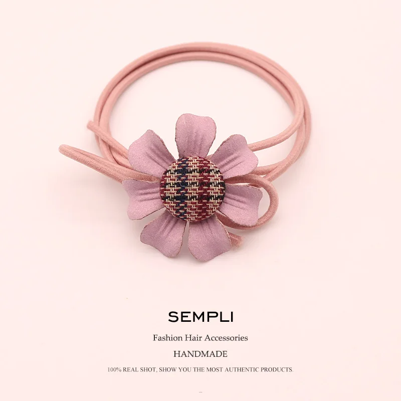 Sempli 2021 новые корейские высококачественные нейлоновые эластичные резинки для волос для женщин и девочек хлопковые пуговицы подсолнухи ручная работа аксессуары для волос
Sempli 2021 новые корейские высококачественные нейлоновые эластичные резинки для волос для женщин и девочек хлопковые пуговицы подсолнухи ручная работа аксессуары для волос