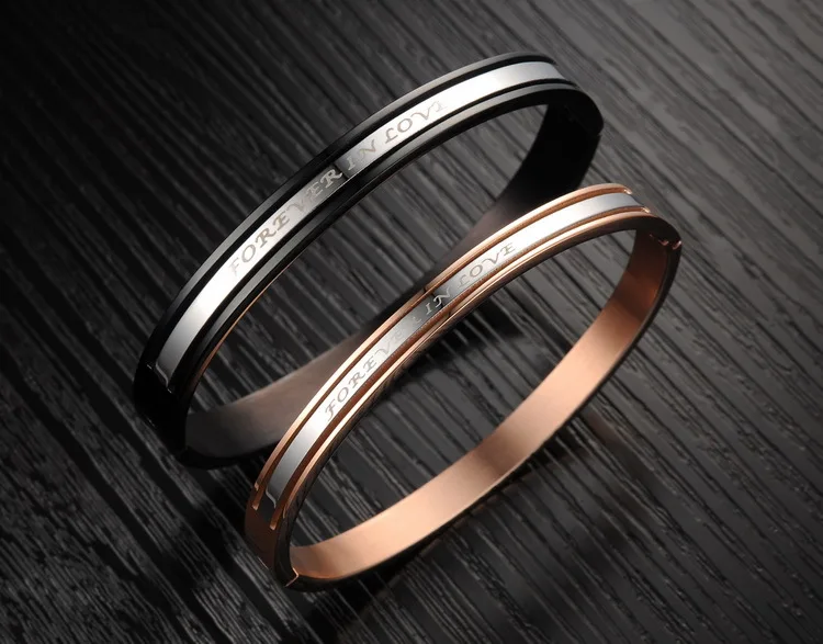 top quality Fashion jewelry couple gold bracelet for women and charm balck bracelet men & couple jewelry Valentine 's Gift
top quality Fashion jewelry couple gold bracelet for women and charm balck bracelet men & couple jewelry Valentine 's Gift