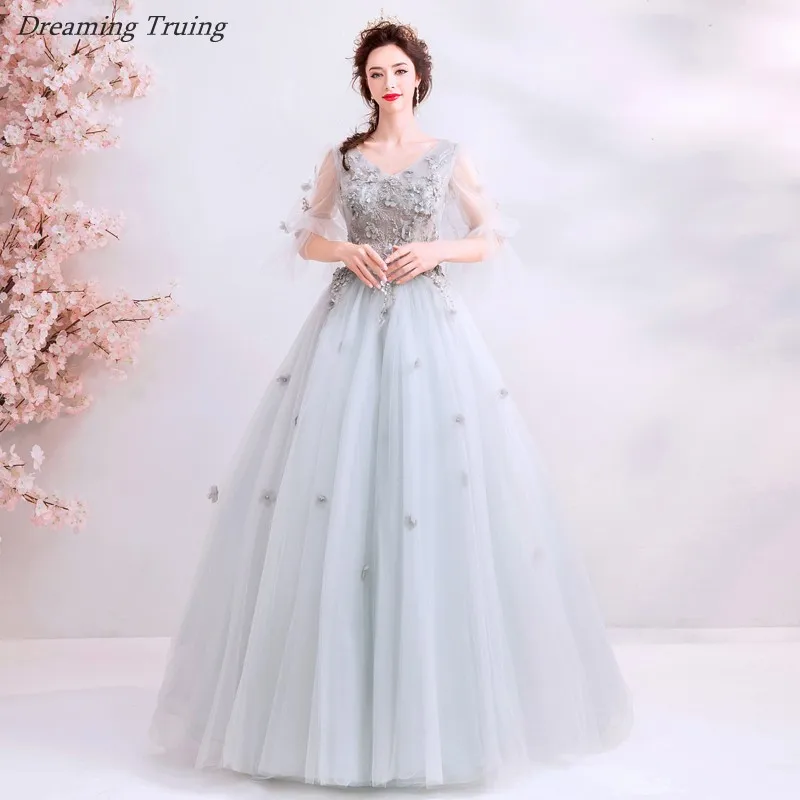 Elegant Silver Quinceaneras Dress Pearls Sleeve Vestidos De 15 Anos Dresses Party Ball Gown Girl Sweet 16 Dresses Robe De Bal
Elegant Silver Quinceaneras Dress Pearls Sleeve Vestidos De 15 Anos Dresses Party Ball Gown Girl Sweet 16 Dresses Robe De Bal