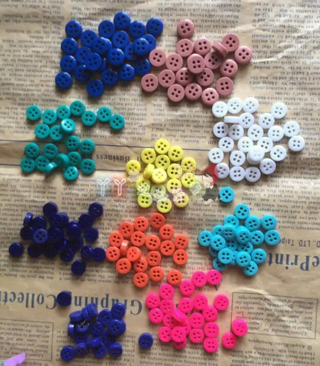 Wholesale 200 Pieces Coat Sweater Buttons Clothing Accessories DIY Craft Apparel Sewing 4 Holes Resin Buttons Mixed Colors 9mm
Wholesale 200 Pieces Coat Sweater Buttons Clothing Accessories DIY Craft Apparel Sewing 4 Holes Resin Buttons Mixed Colors 9mm