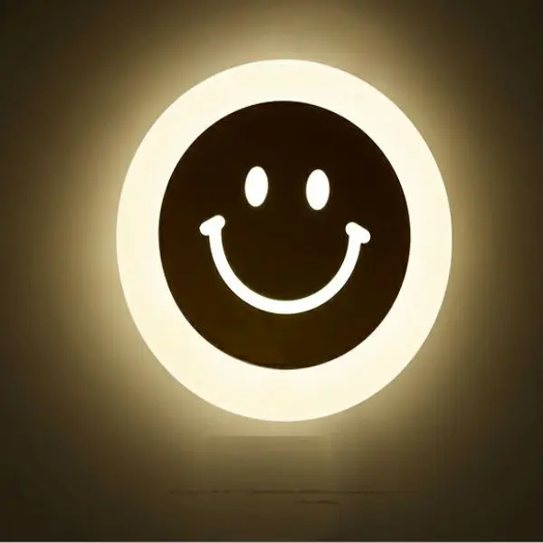 Modern minimalist happy smiling face restaurant led lights children living room bedroom Crystal lamp LED Wall Lightings
Modern minimalist happy smiling face restaurant led lights children living room bedroom Crystal lamp LED Wall Lightings