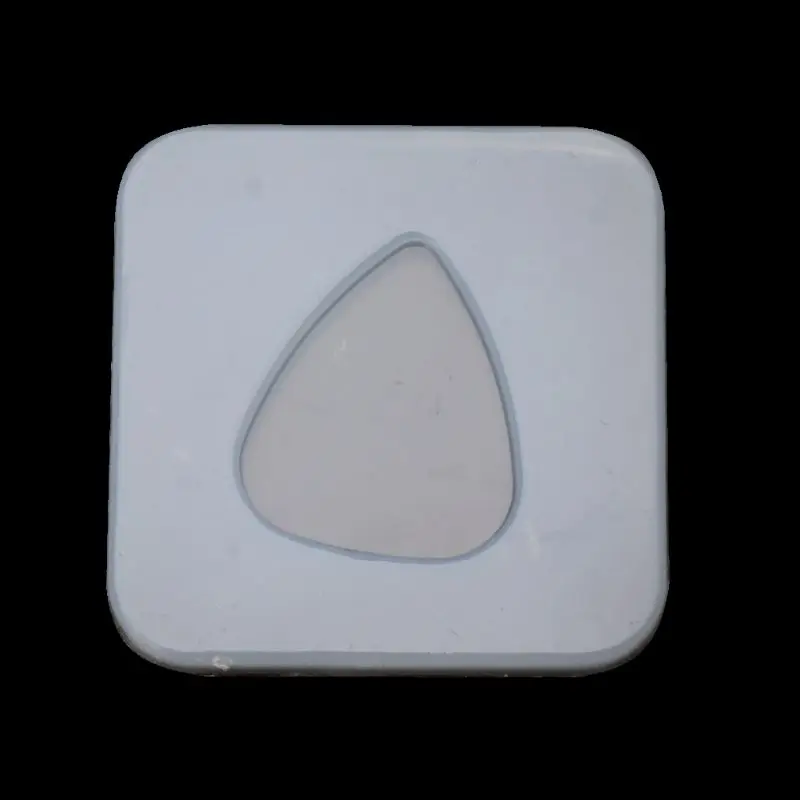 Geometric Triangle Plectrum Silicone Mold Jewelry Pendant Resin Casting DIY Mold 
Geometric Triangle Plectrum Silicone Mold Jewelry Pendant Resin Casting DIY Mold